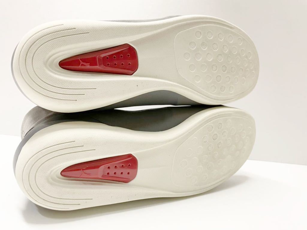美品 イタリア製 PUMA FERRARI LIMITATE ESCLUSIVO MID プーマ フェラーリ ドライビング レザー スニーカー グレー us 7 JP 25 PUMA フェラーリ Ferrari Limited Decima “Miami”」は跳ね馬ロゴ
