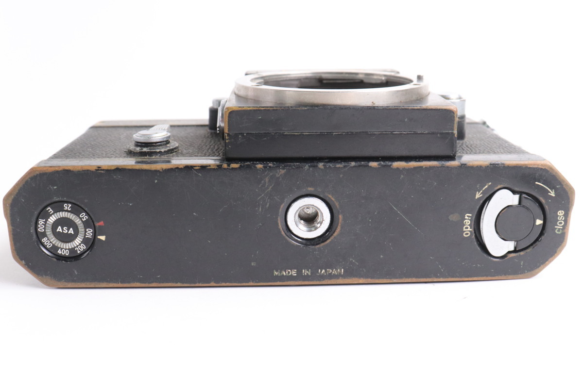 ニコン Nikon 一眼レフ フィルムカメラ ボディ F アイレベル 1円 0