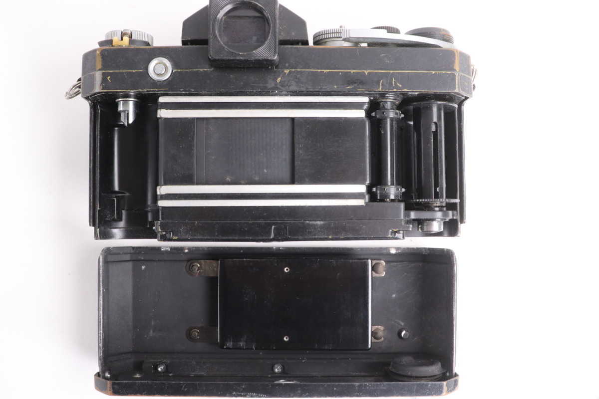 ニコン Nikon 一眼レフ フィルムカメラ ボディ F アイレベル 1円 0