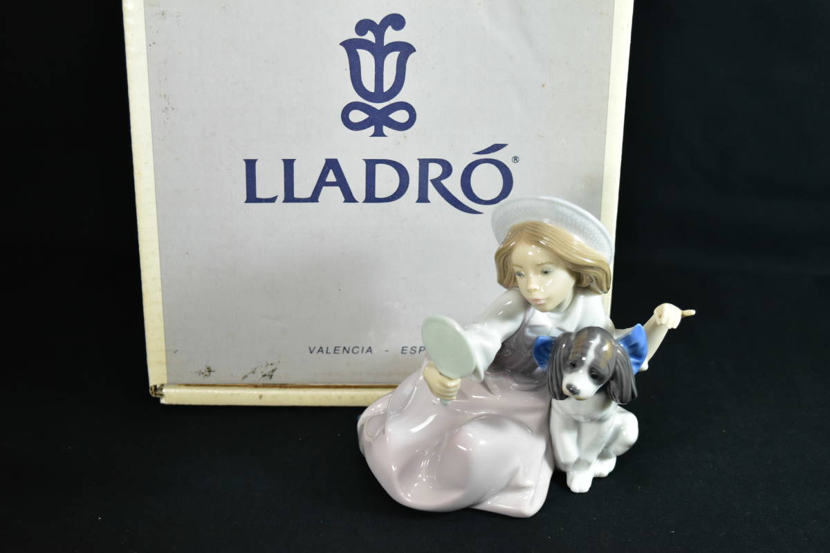 特價區 LLADRO リヤドロ おめかし 少女 犬 5468 箱付