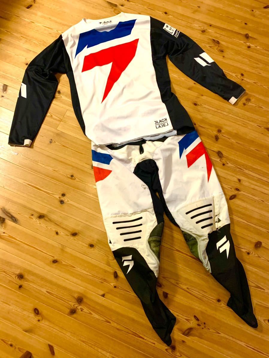 豊富な，格安 SHIFT モトクロス ウエア上下セット 2019 モデル オフロード エンデューロ ジャージ&パンツ ホワイトブラックレーベル モトクロスパンツ(競技用)｜売買されたオークション情報、yahooの商品 競技用