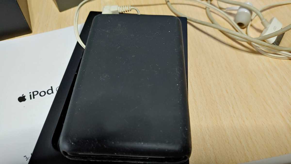 希少☆箱・説明書・付属品あり】Apple iPod classic 80GB ブラック 黒