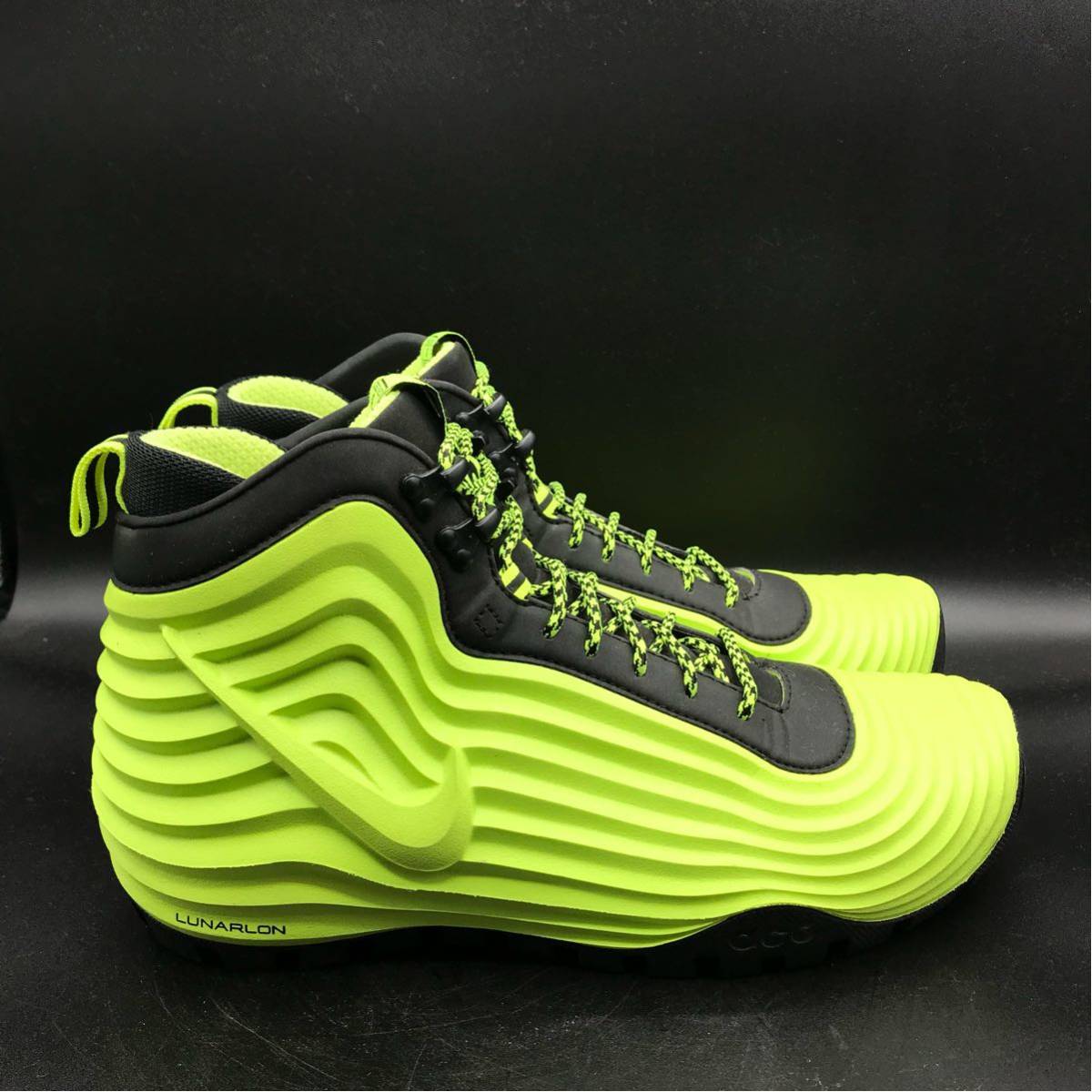 NIKE ナイキ ACG スニーカー 28センチ ハイカット 蛍光イエロー 定番 