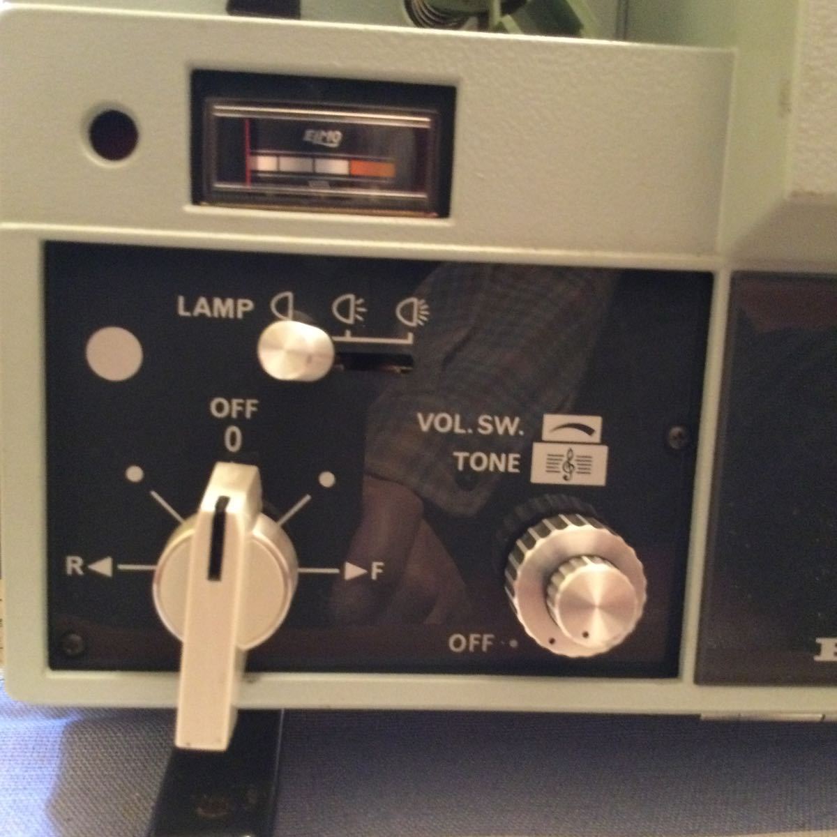 エルモ８ミリ映写機　ST-600D　動作品 ELMO 公式通販 8ミリ映写機エルモ ST-600 エルモ 8ミリ映写機 ST-800 美