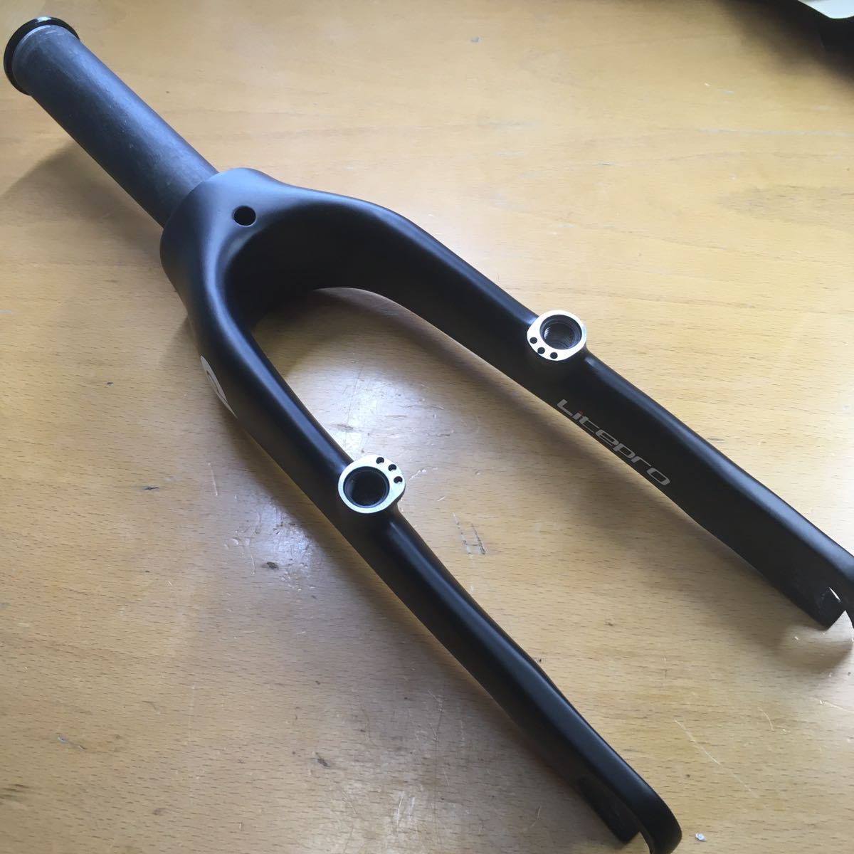 ☆新型☆超軽量240g! LitePro ダホン14インチ用 カーボンフォーク