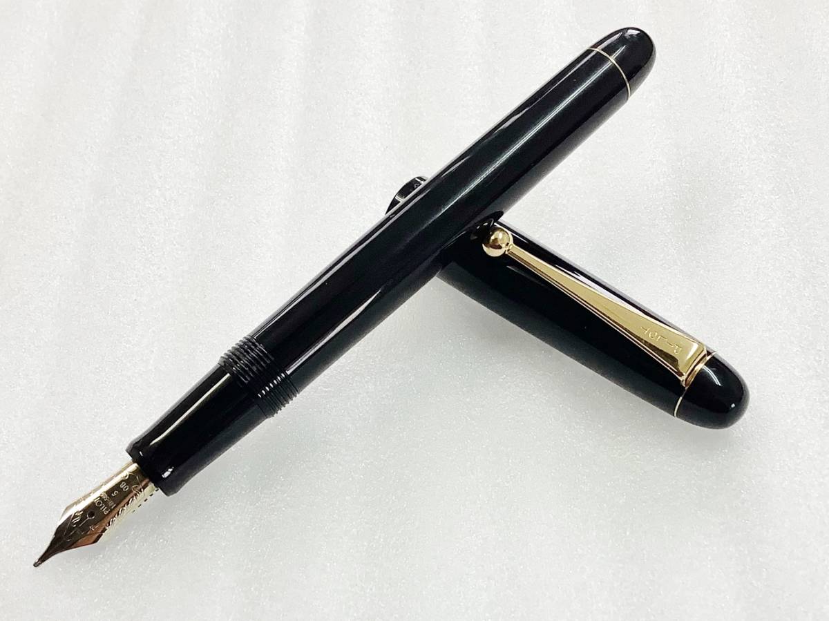 Pilot 万年筆 廃版Custom カスタム 67 黒軸 14k 585 文房具・事務用品