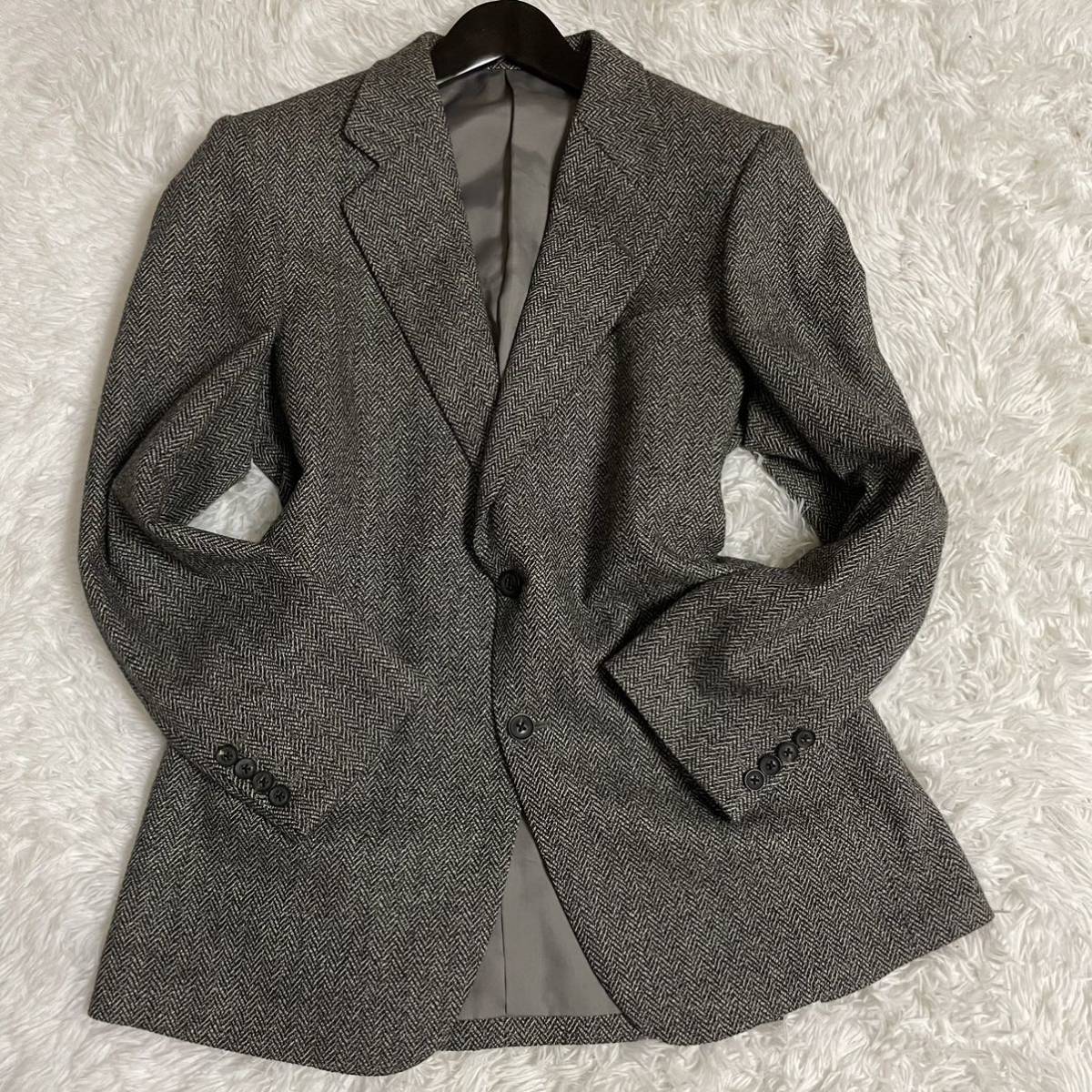 バーバリー『漂う風格』Burberry テーラードジャケット ヘリンボーン柄 