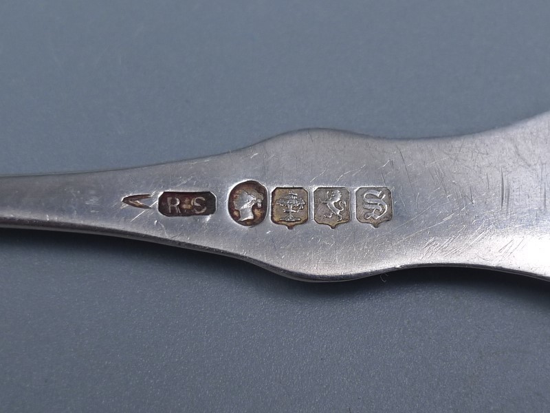 英国 1863年 花鳥文 純銀スターリング・シルバー マグ 117g 英国 1863
