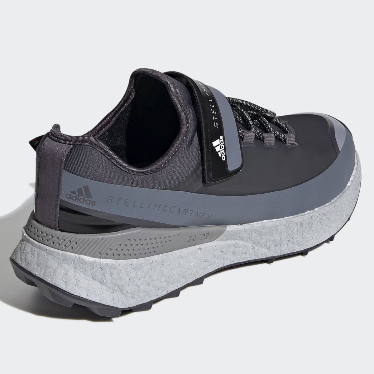 新品未使用 adidas ステラマッカートニー【23cm】定価29700円 新品未使用 adidas ステラマッカートニー【23cm】定価29700円