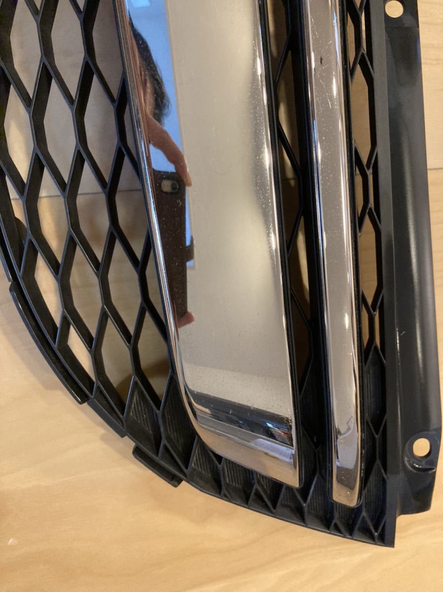 ホンダ　オデッセイRB1フロントグリル_4