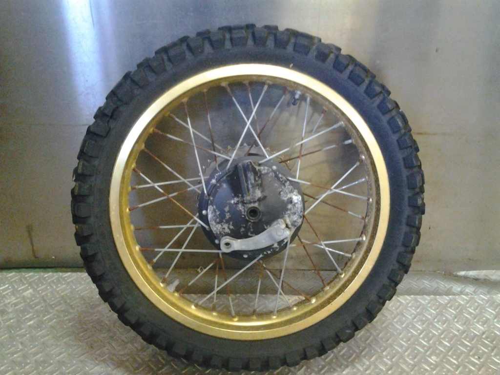 新作入荷，本物保証 ヤマハ DT200R 37F 純正品 リアホイール 37F 検索