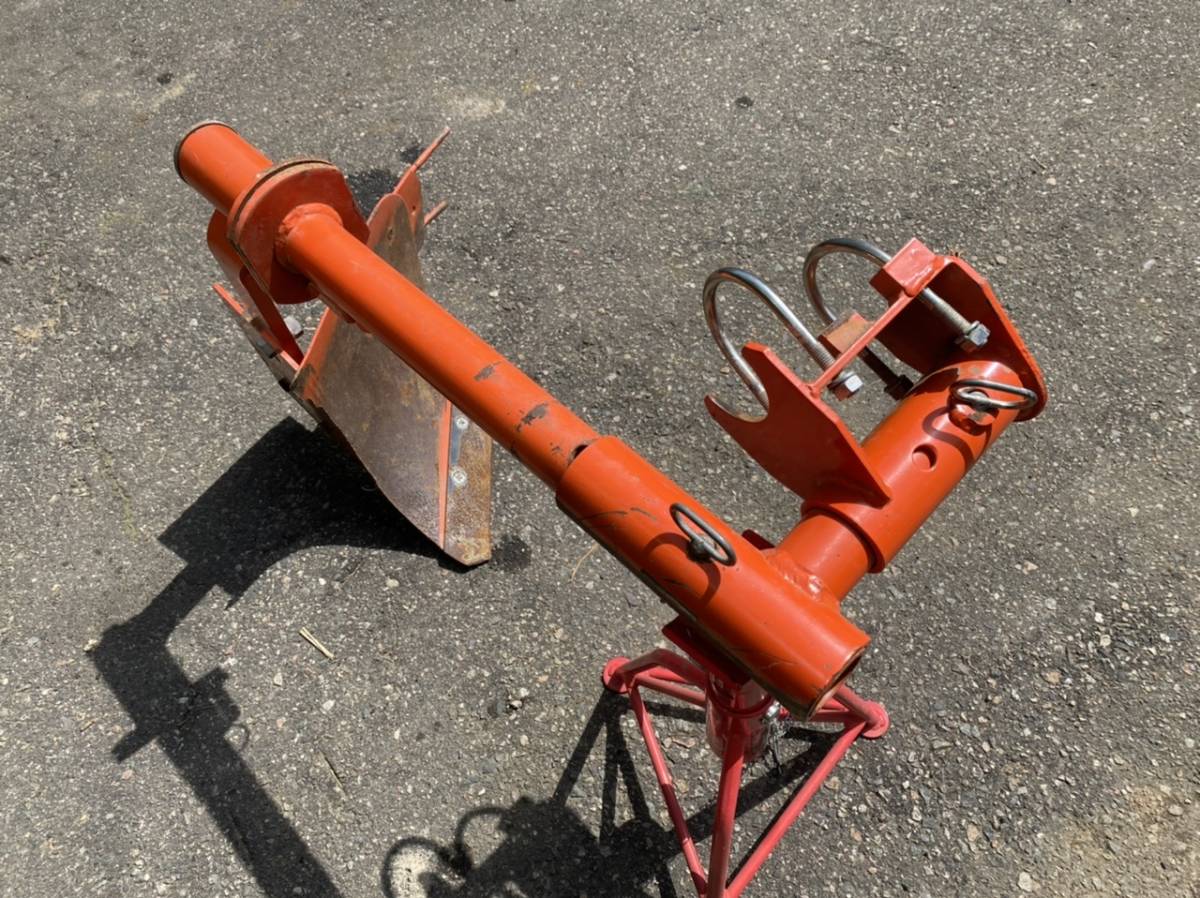 クボタ 中古 片培土器 取付金具付き トラクターパーツ 培土器 取付金具 サイドステイ サイドスキ クボタトラクターX-20にて使用_2