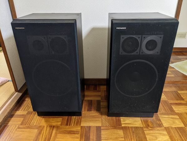 HOT，高品質】 ◇DENON◇トールボーイ型スピーカー SC-T555SA 3ウェイ