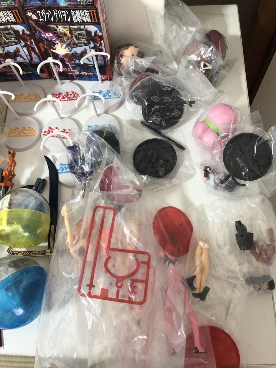 ｊ 大量 エヴァンゲリヲン フィギュア ワンピース ミニフィギュア ぷちえう ぁ ガチャガチャ スターウォーズ など 新世紀エヴァンゲリオン 売買されたオークション情報 Yahooの商品情報をアーカイブ公開 オークファン Aucfan Com