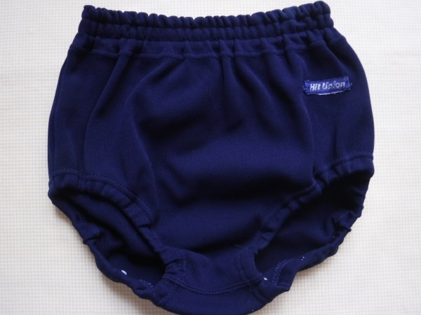  HitUnionヒットユニオン レトロナイロン バレーボール 紺色ブルマ 140(パンツ)｜売買されたオークション情報、yahooの商品情報をアーカイブ公開 - オークファン 女性用