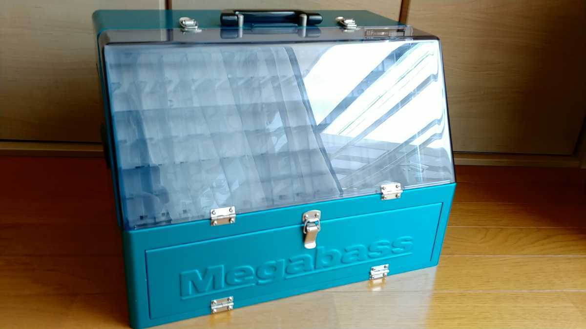  各種クーポン お得な日に 超 カラー メガバス アサイラム Megabass ASYLUM 僅かに傷があるぐらいの綺麗な印象(メガバス)｜売買されたオークション情報、yahooの商品情報をアーカイブ公開 - オー 淡水