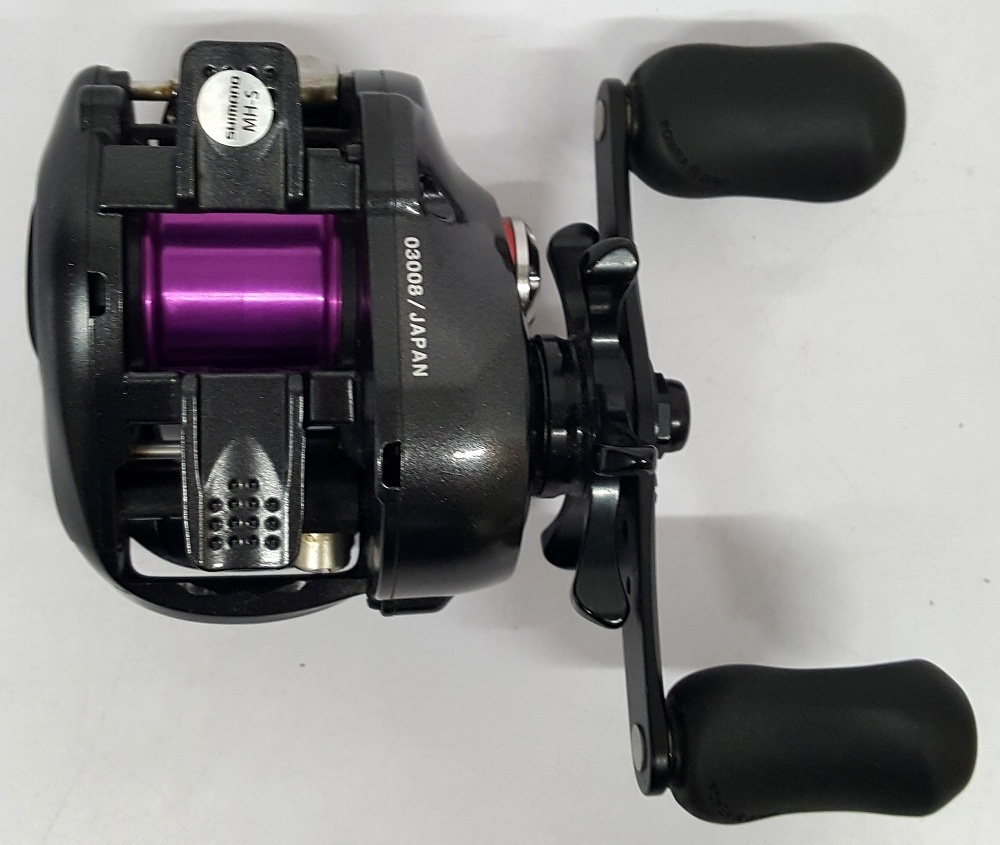 シマノ Shimano 12 アルデバラン Aldebaran Bfs Xg Rh 右ハンドル ベイトリール 60サイズ 福山店 シマノ 売買されたオークション情報 Yahooの商品情報をアーカイブ公開 オークファン Aucfan Com