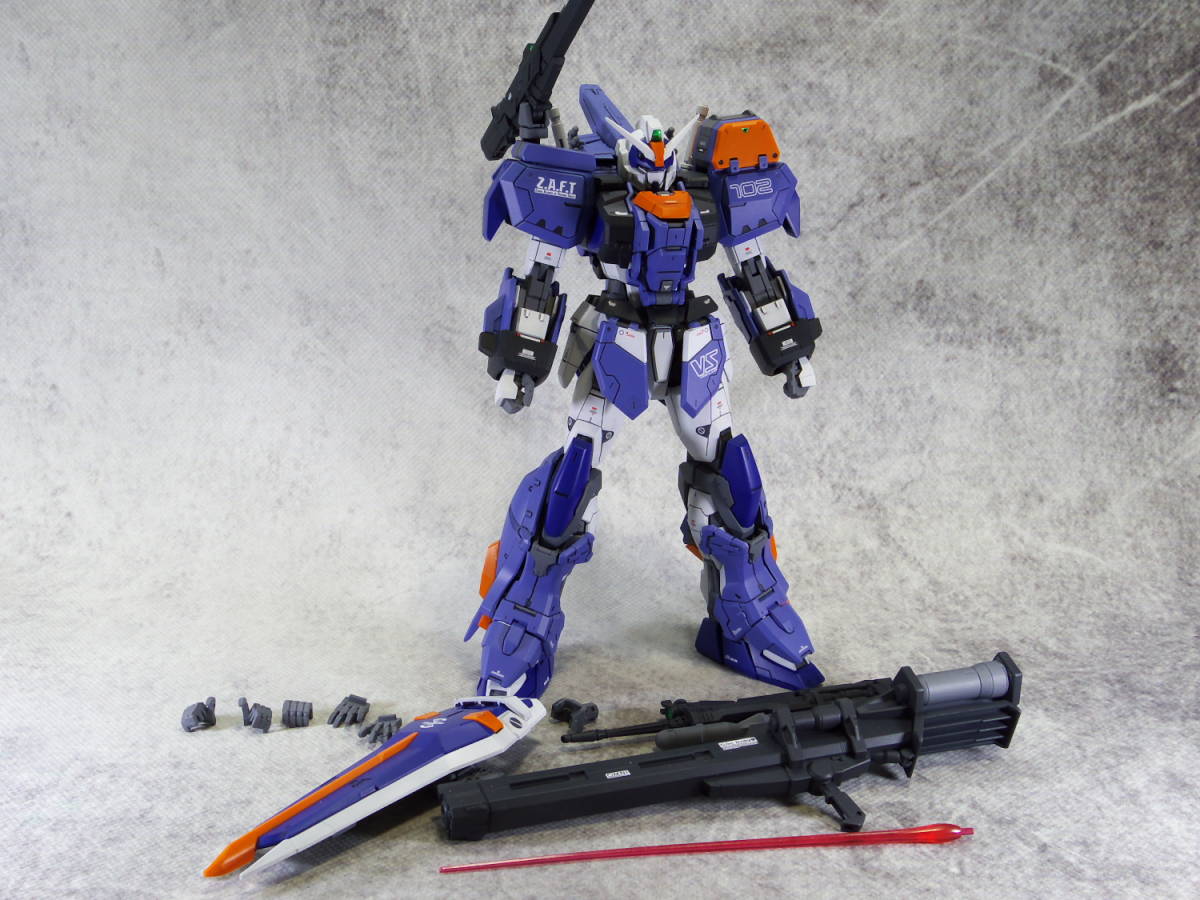 MG デュエルガンダム アサルトシュラウド 改修塗装完成品 【公式通販】