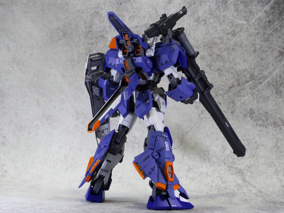 MG デュエルガンダム アサルトシュラウド 改修塗装完成品 【公式通販】