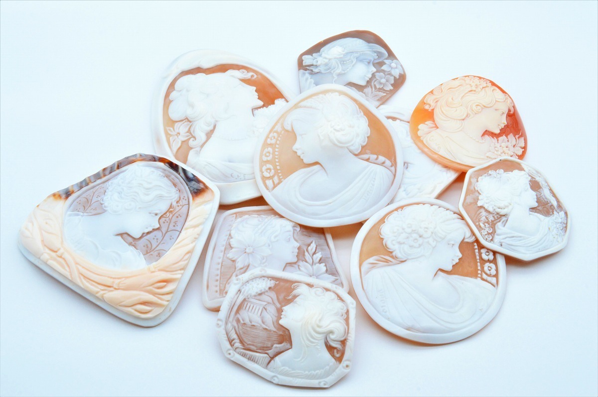 ◇おまとめ◇シェルカメオ【図柄サイズ色々MIX 】ルース 約135.85g