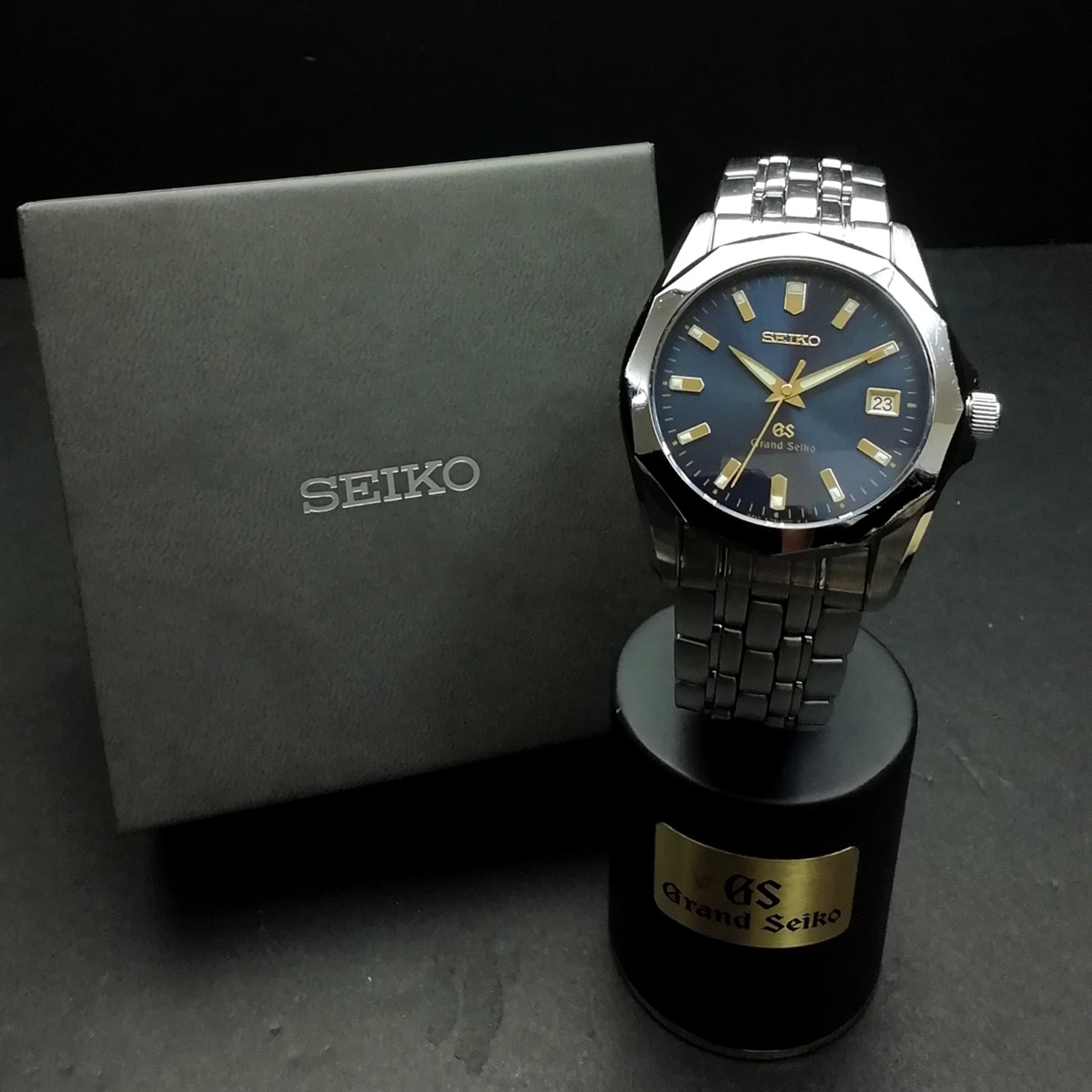 SEIKO GS グランドセイコー クォーツ 8J56-8000 SBGF003 ネイビー文字 