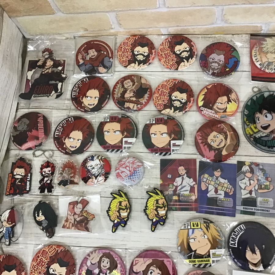 アニメグッズ キャラクターグッズ まとめ売り 超大量 大量 缶バッジ 激安 処分 アニメグッズ 大量 缶バッジ 僕のヒーローアカデミア ヒロアカ 呪術廻