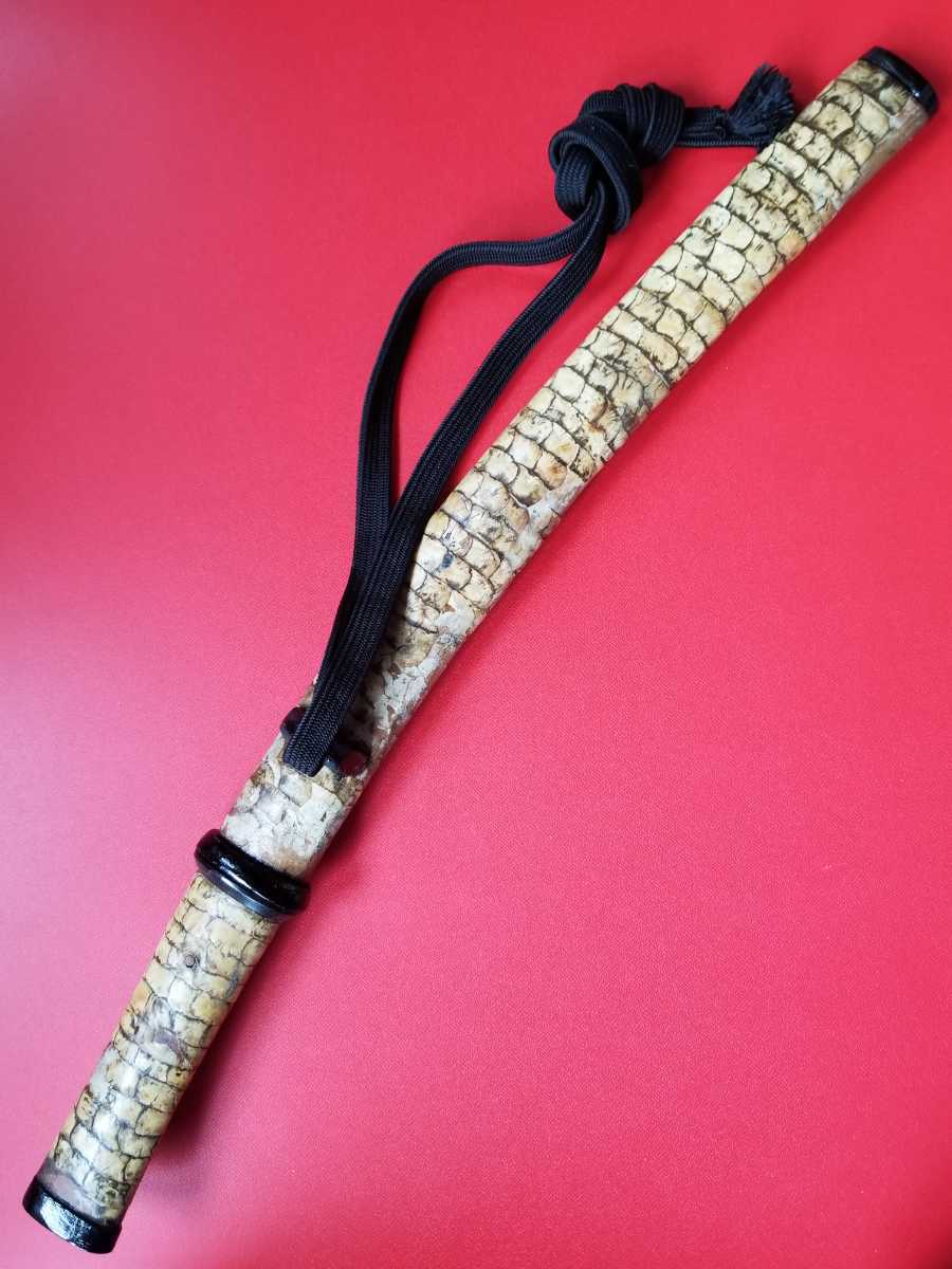 珍品!! 鶴足皮の短刀拵 希少品 刀装具 小柄