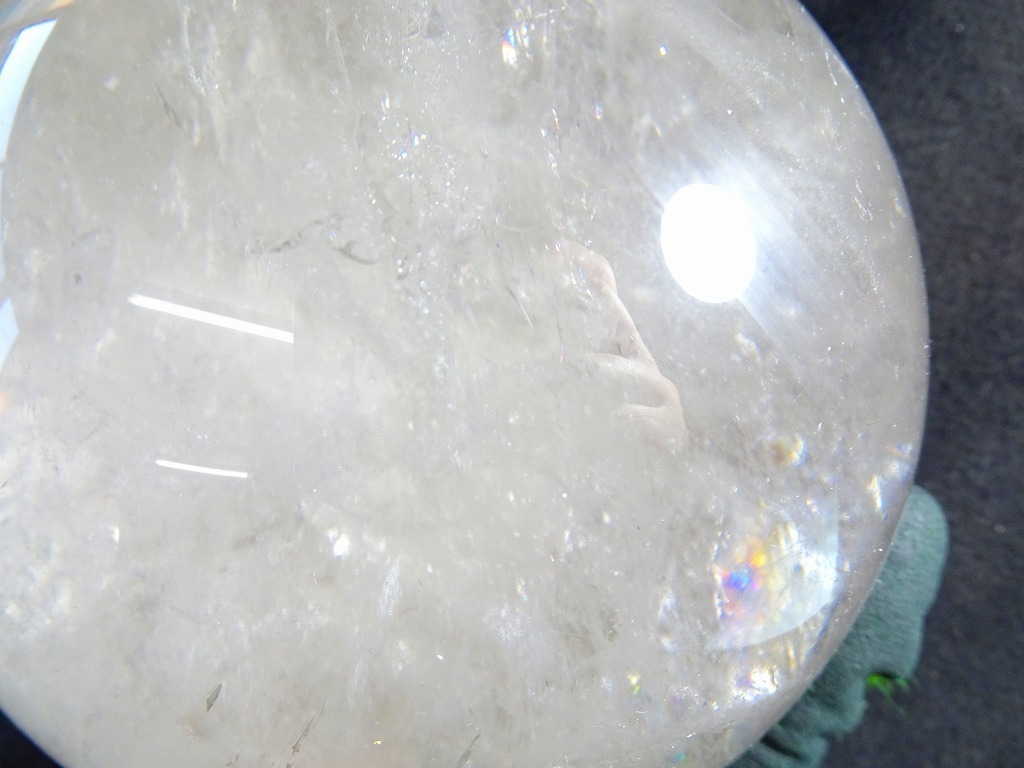 【虹入・強力浄化力】特大⭐️ヒマラヤ水晶スフィア⭐️スピリチュアル⭐️MR13 ☆超強パワー☆天然水晶☆ヒマラヤ産虹入り☆丸玉☆超巨大3.6kg☆137