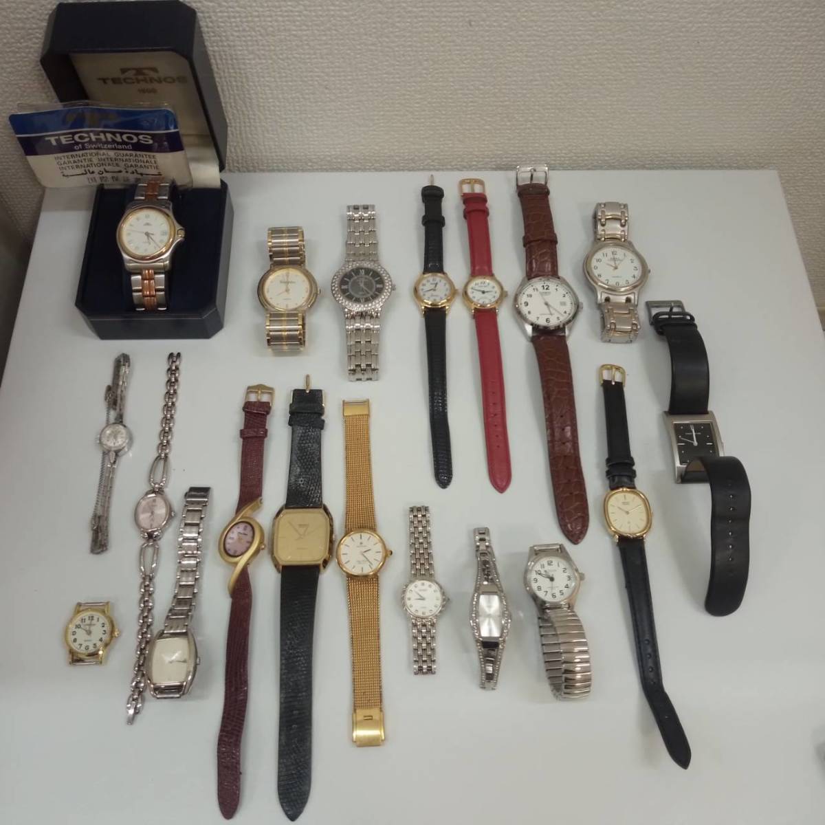 ドルチェ SEIKO 腕時計 セイコー 1円～☆腕時計SEIKO⁄SEIKOゴールド 