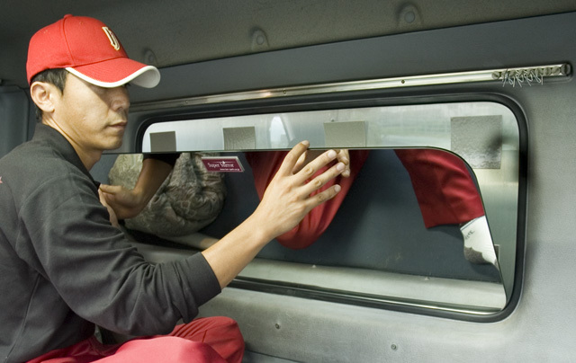 世界有名な Udトラックス パーフェクトクオン リアウィンドウが鉄板のクオン用 ベッド窓 リア窓 鏡面 Newスーパーミラー 年式 Fucoa Cl