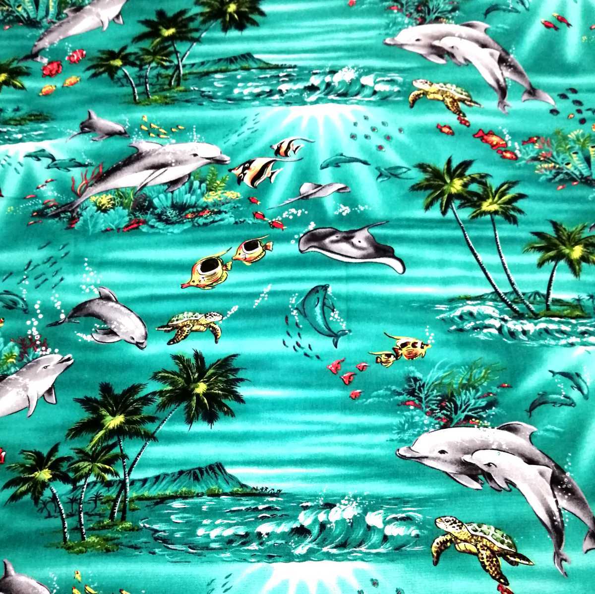 幅110 長さ50cm 海の生物模様生地 イルカ ウミガメ エイ ハワイ 布 はぎれ マリン コットン 魚 プリント生地 売買されたオークション情報 Yahooの商品情報をアーカイブ公開 オークファン Aucfan Com