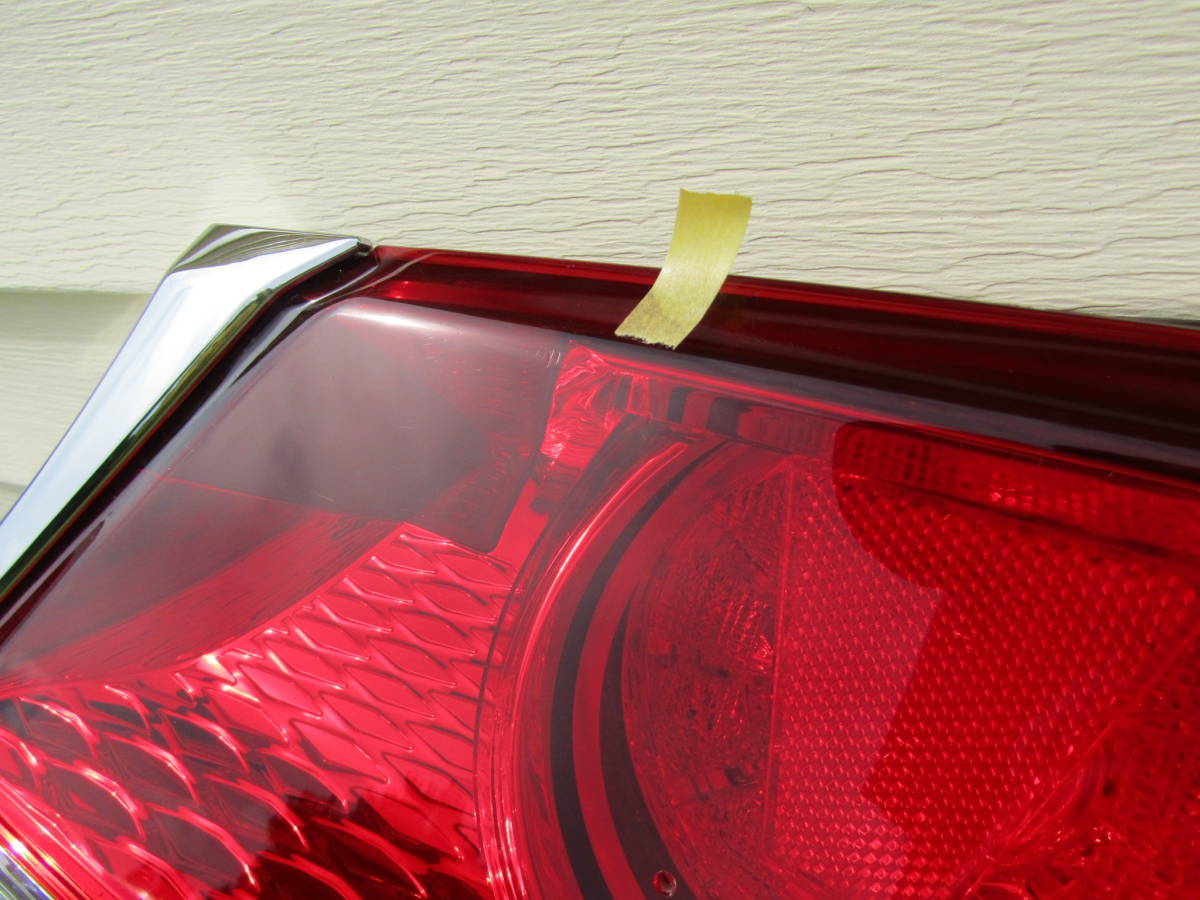 210 クラウン アスリート 純正 右 テールランプ テール STANLEY 30-407