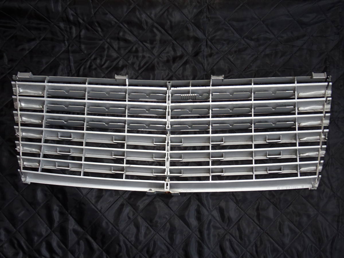 W124 Mercedes-Benz class メルセデスベンツW124後期用ラジエター 