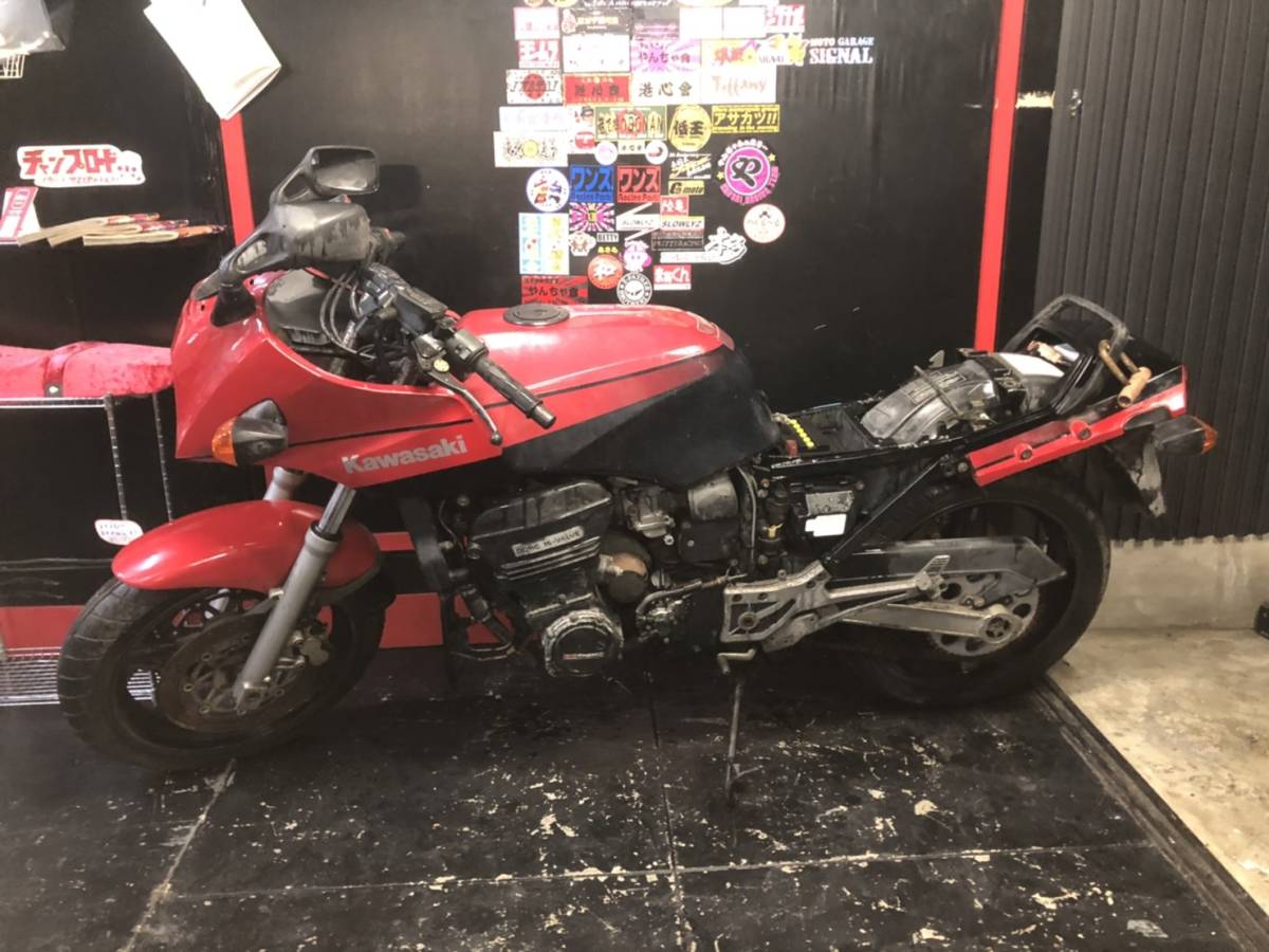【マニアック車種!!激安start！】KAWASAKI(カワサキ) GPZ900R(レッド)_3