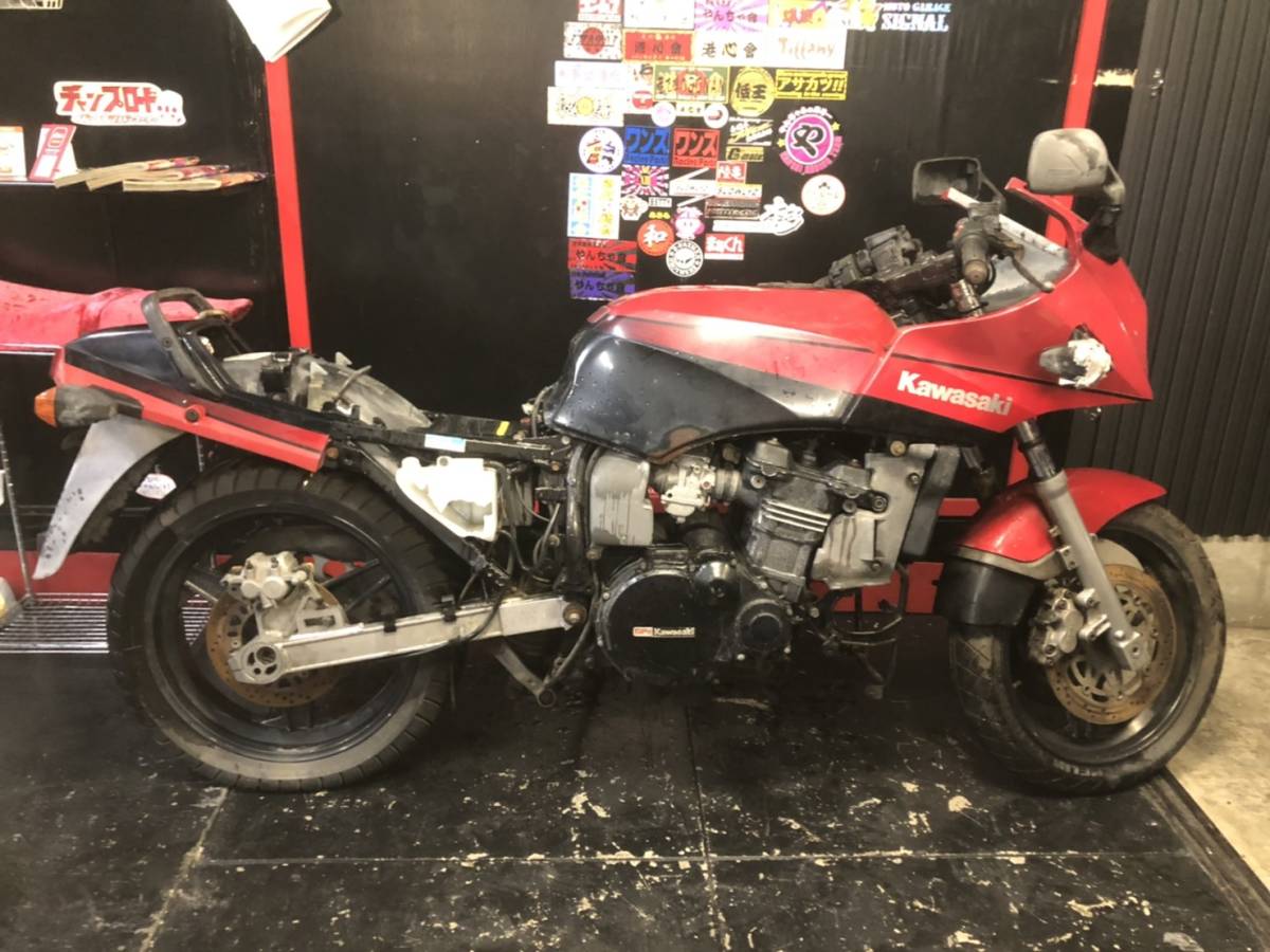 【マニアック車種!!激安start！】KAWASAKI(カワサキ) GPZ900R(レッド)_4