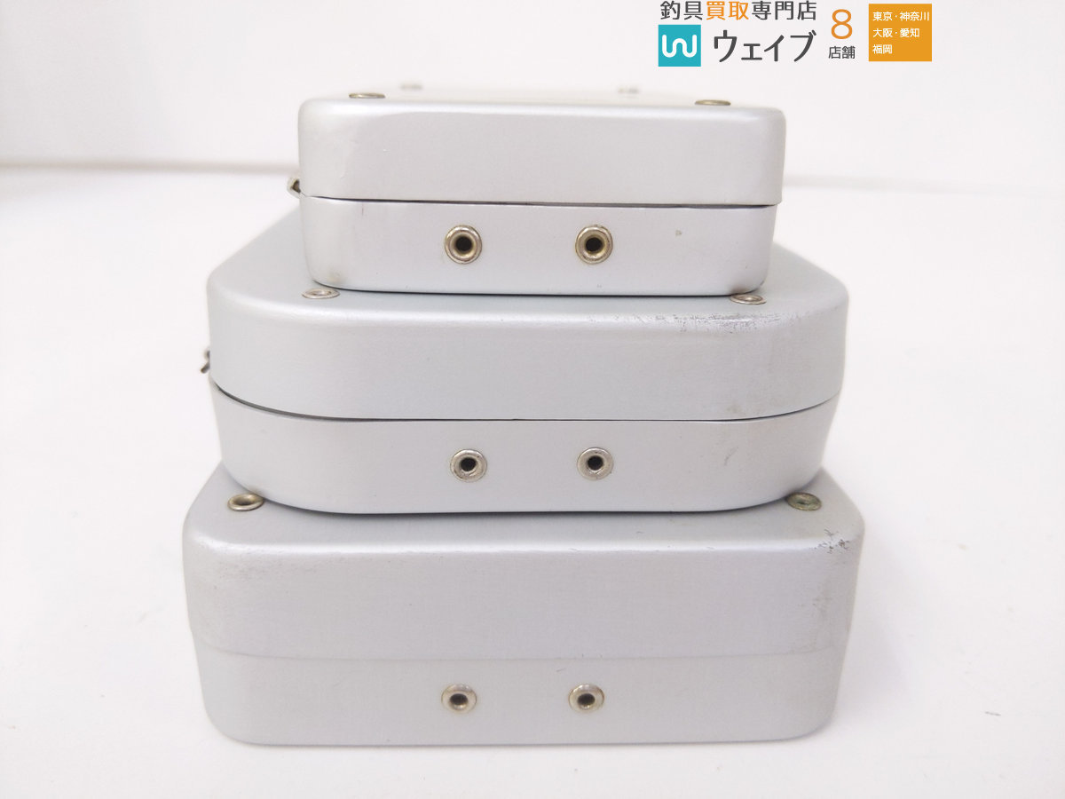 : アキスコ(AXISCO) フライケース AXISCO クリアフライボックス-SMスリットフォーム&frasl;KSM-SF アキスコ | フライボックス クリアフライボックス-SMスリット 魚 ダブルサイドクリアーフライボックス スポーツ＆アウトドア ニンフ用にお勧め｜アキスコ 毛バリケース アルミ製フライボックス 0