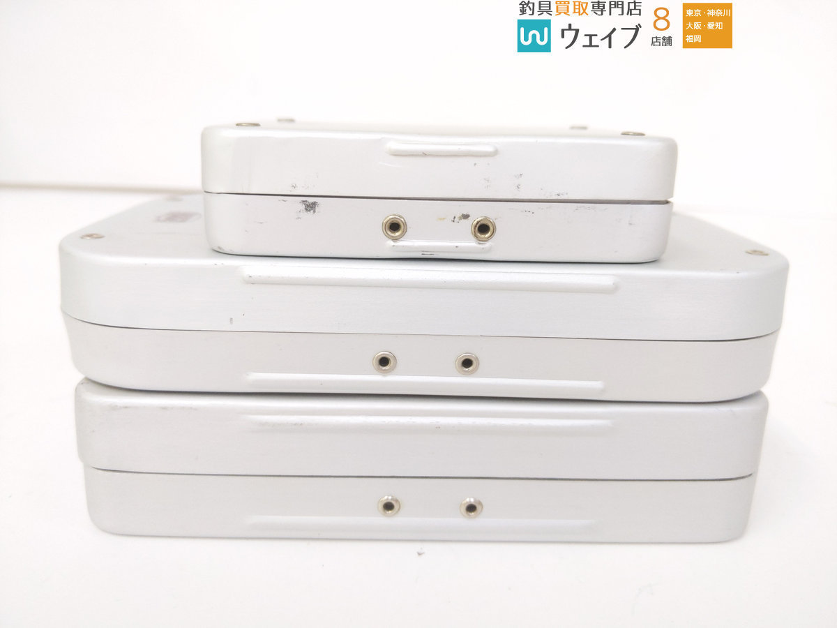 : アキスコ(AXISCO) フライケース AXISCO クリアフライボックス-SMスリットフォーム&frasl;KSM-SF アキスコ | フライボックス クリアフライボックス-SMスリット 魚 ダブルサイドクリアーフライボックス スポーツ＆アウトドア ニンフ用にお勧め｜アキスコ 毛バリケース アルミ製フライボックス 0