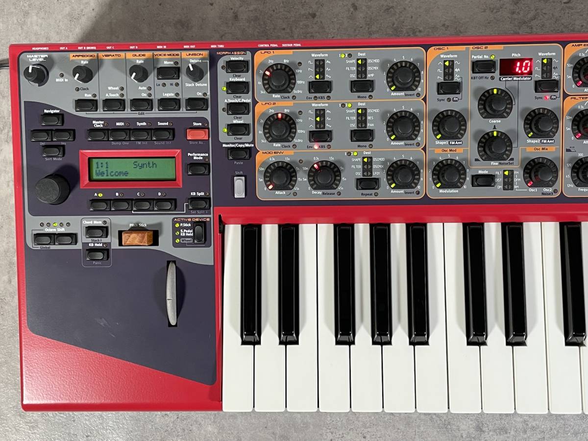 美品】Clavia Nord Lead 3 最強のバーチャルアナログシンセサイザー