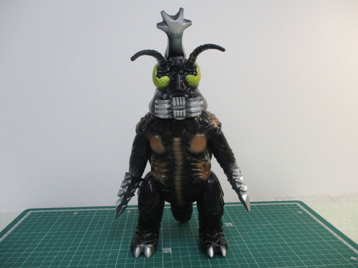 マーミットゴジラ対メガロ メガロソフビ26センチ CCPボークスエクス 