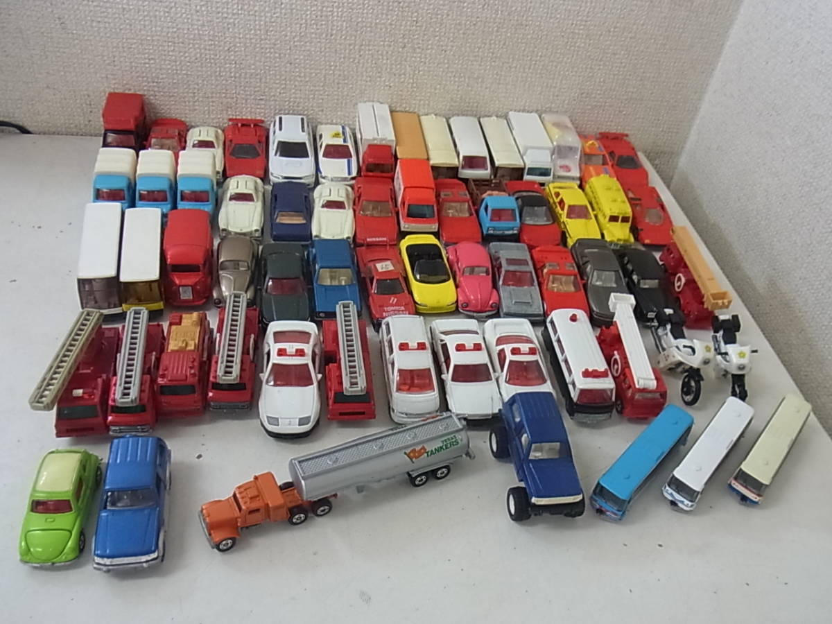 人気定番，定番人気 130528M68-0626M-00022A5 TOMICA トミカ まとめて63台 ミニカー 詳細不明 ジャンク扱い(乗用車)｜売買されたオークション情報、yahooの商品情報をアーカイブ公開 - オークファン 乗用車