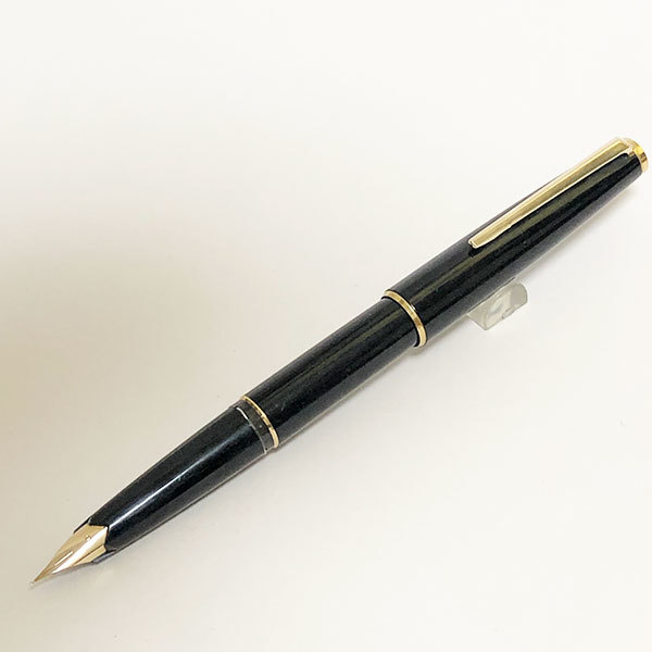 赤字超特価，SALE モンブラン Montblanc GERMANY 黒 万年筆 ホワイト