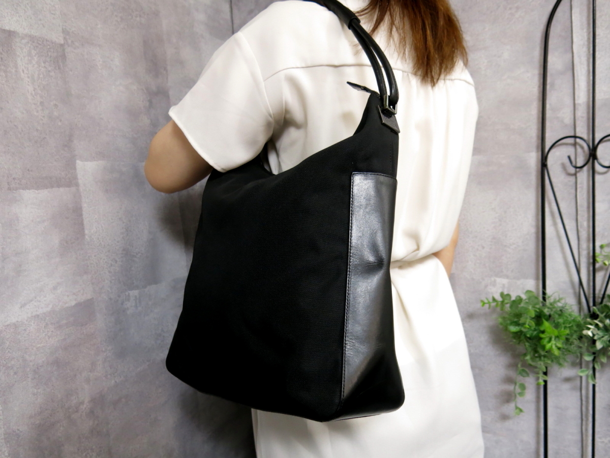 ○超美品○GUCCI グッチ○ナイロン キャンバス カーフ レザー 本革 