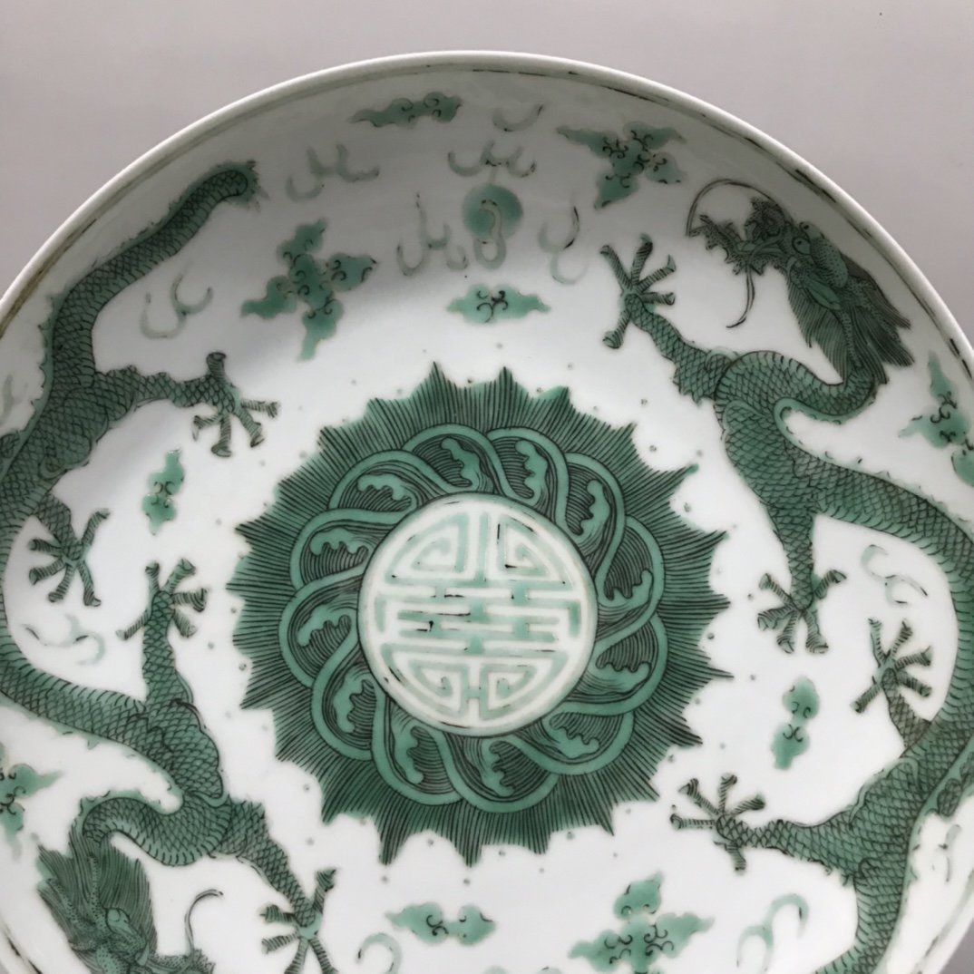 大清同治年製 粉彩龍紋皿 在銘 古美術 古美术 中国古美術/粉彩龍鳳凰紋
