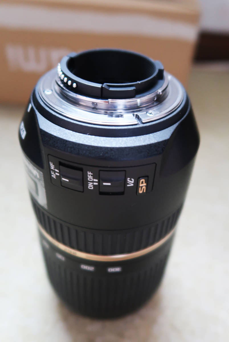 SP 70-300mm Di TAMRON VC F4-5.6 USD タムロン : 望遠ズームレンズ F⁄4-
