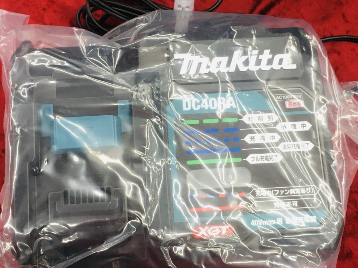 KOF【開封確認のみ未使用、店頭併売品】makita BL4025 40Vmax/2.5Ah リチウムイオンバッテリ (2)【019-221118-SH-02-KOF】 マキタ 9135レタパ リチウム MUC009GD3 充電式チェンソー ガイド