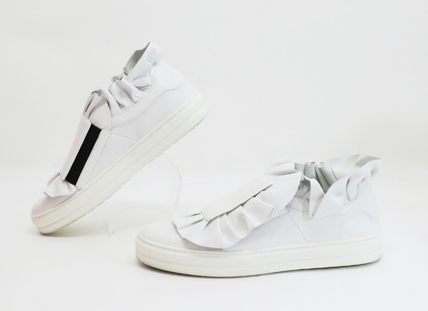 ◇【Roger Vivier ロジェヴィヴィエ】フリル スニーカー ホワイト 37 1 