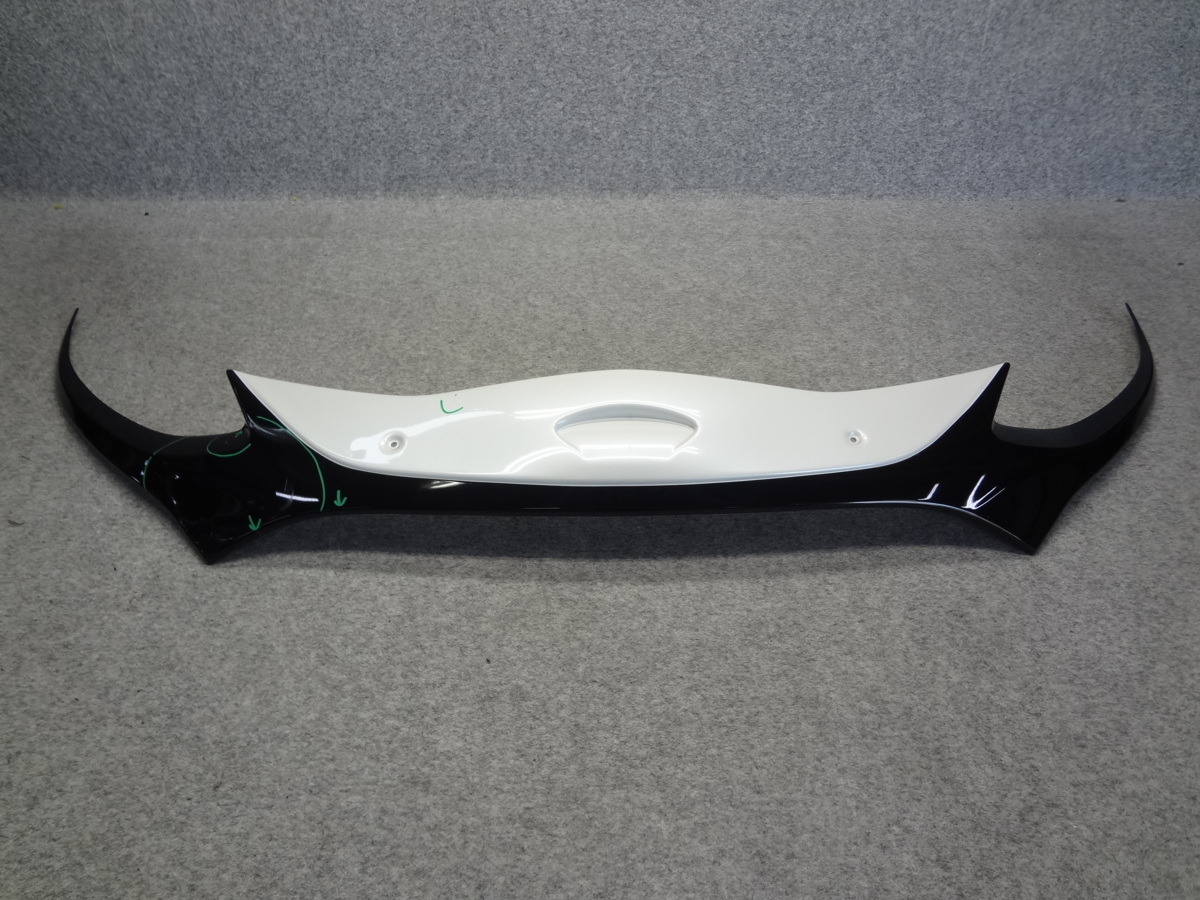 222276/P39　アクア　NHP10　後期　TRD　フロントバンパーガーニッシュ　070　ホワイトパール　MS312-52003
