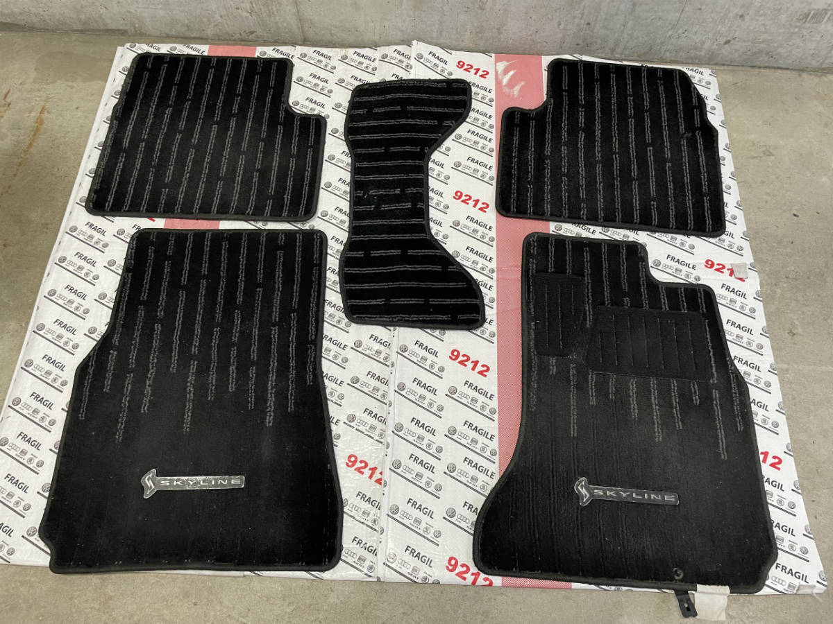 2 R34 スカイライン 純正 フロアマット モケット 4ドア HR34 ER34 