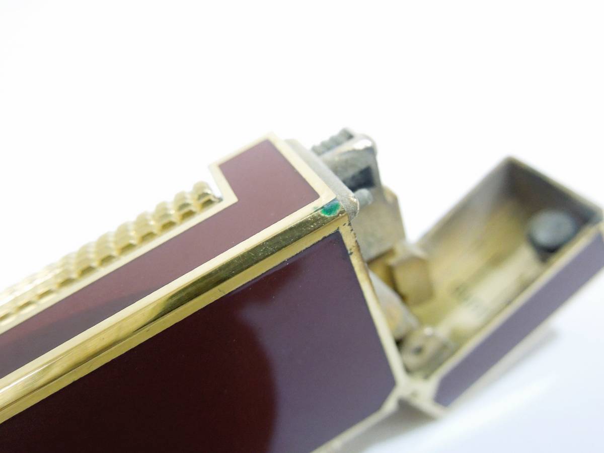 10 27-414133-09 [S]【A】 Dunhill ダンヒル ガスライター スクエア 赤