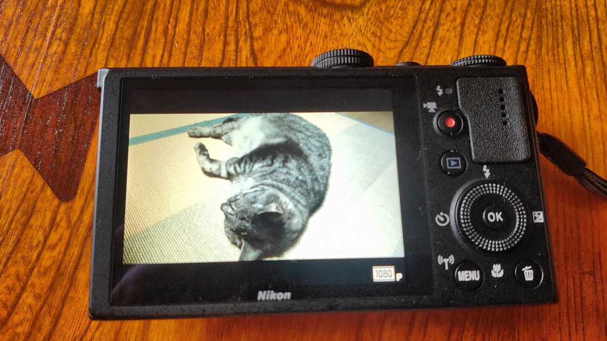 ニコン クールピクス P340 中古品 COOLPIX P340 Nikon 匿名配送